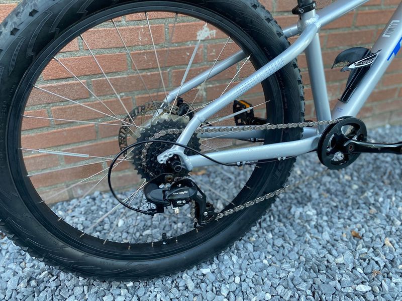 Tweedehands Trek Roscoe 24 2023 2023 Youth — afbeelding 3 van 9