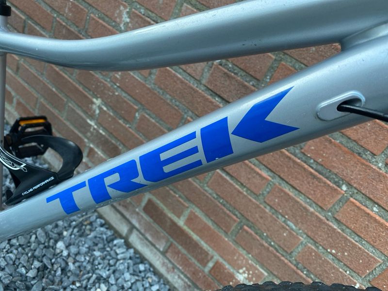 Tweedehands Trek Roscoe 24 2023 2023 Youth — afbeelding 5 van 9