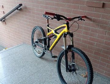 Gebrauchtes Specialized Enduro EVO 650b 2015 2015 MTB