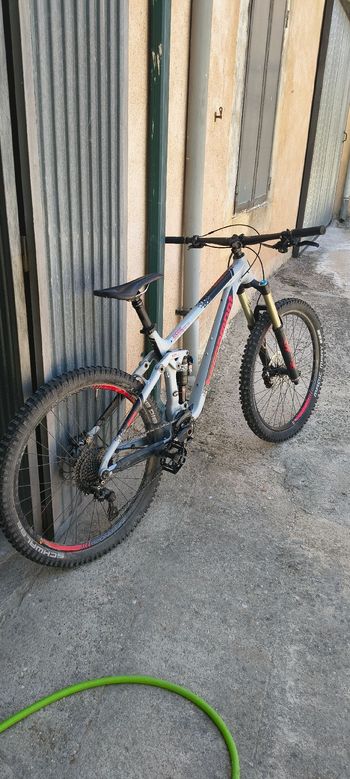 Bergamont Encore Shimano Deore XT 2016 Mountainbike usato, Grigio chiaro — immagine 3 di 4