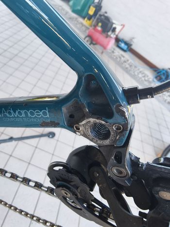 Used Giant Defy, Advanced 2 2022 2022 Road & Gravel, Blue — image 13 of 23