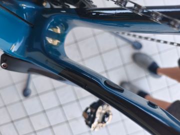 Used Giant Defy, Advanced 2 2022 2022 Road & Gravel, Blue — image 17 of 23
