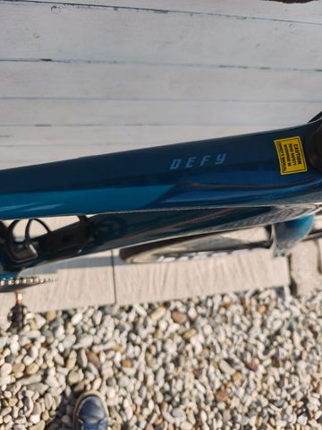 Used Giant Defy, Advanced 2 2022 2022 Road & Gravel, Blue — image 9 of 23
