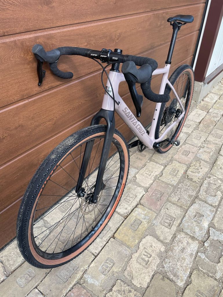 Käytetty Santa Cruz Stigmata SRAM Rival eTap AXS 2025 Road & Gravel — kuva 8 / 10