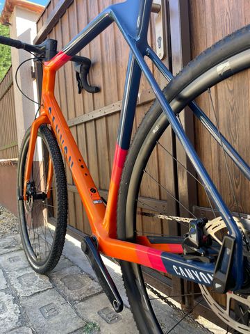 Brugt Canyon Inflite CF SL 8 2024 2024 Road & Gravel — billede 4 af 9