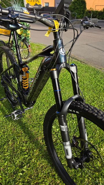 Used Mondraker LEVEL XR 2024 2024 Mountainbike, Purple, 29, 27.5 — image 2 of 3