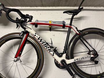 Specialized Men's S-Works Tarmac 2018 2018 Road & Gravel usato