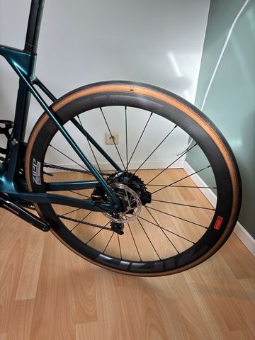 Canyon Ultimate CF SLX 8 Force AXS 2024 2024 Road & Gravel usato, Blu — immagine 8 di 10