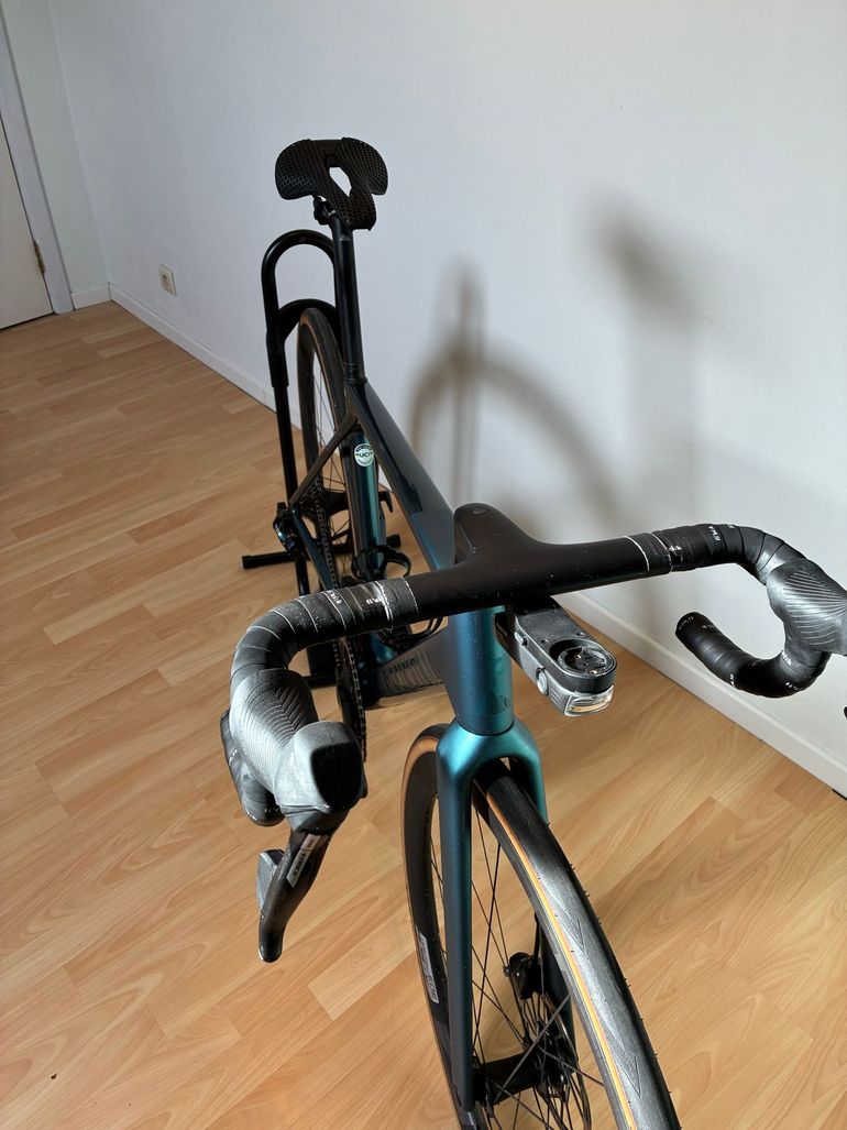 Brugt Canyon Ultimate CF SLX 8 Force AXS 2024 2024 Road & Gravel — billede 6 af 10