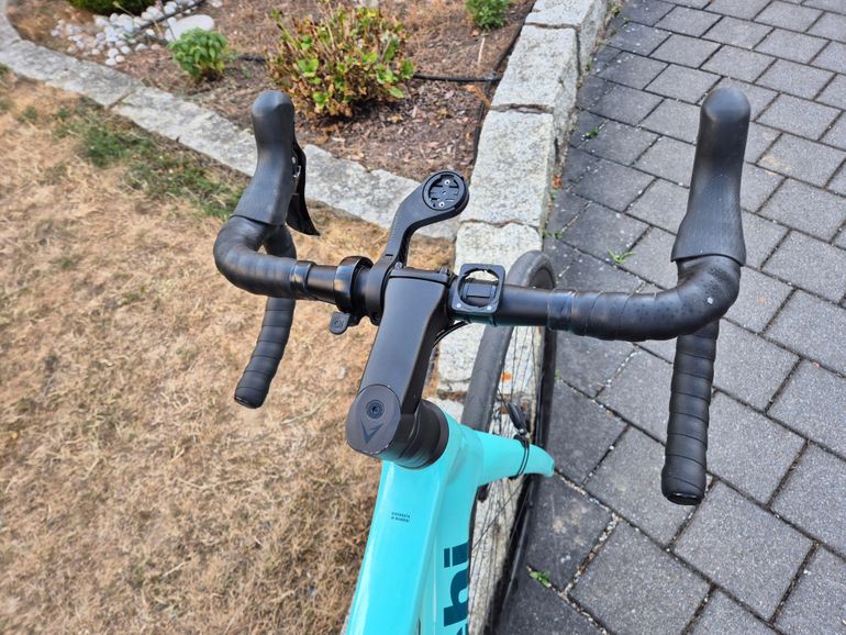Brugt Bianchi Infinito Shimano 105 2025 Road & Gravel — billede 2 af 8