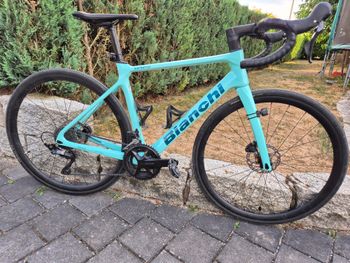 Used Bianchi Infinito Shimano 105 2025 Road & Gravel
