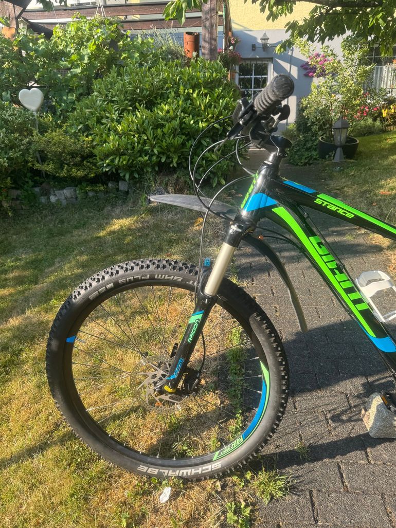 Brugt Giant Stance 27.5 1 2015 2015 Mountainbike — billede 3 af 12