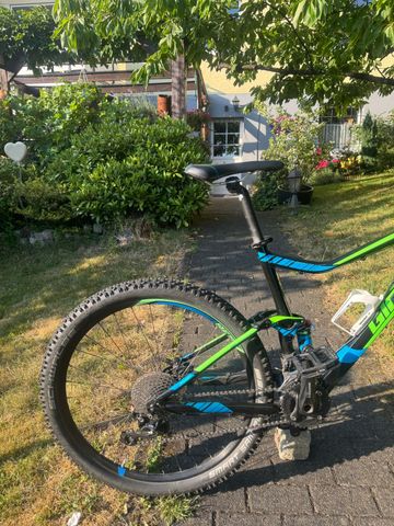 Tweedehands Giant Stance 27.5 1 2015 2015 Mountainbike — afbeelding 6 van 12