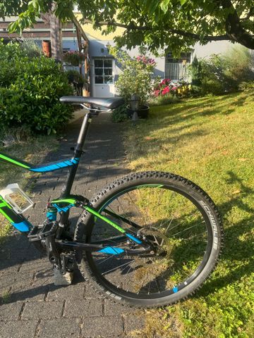Tweedehands Giant Stance 27.5 1 2015 2015 Mountainbike — afbeelding 4 van 12