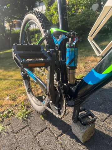 Tweedehands Giant Stance 27.5 1 2015 2015 Mountainbike — afbeelding 8 van 12
