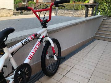 Used bmx bianchi Eagle 1 2016 Youth, White — image 6 of 6