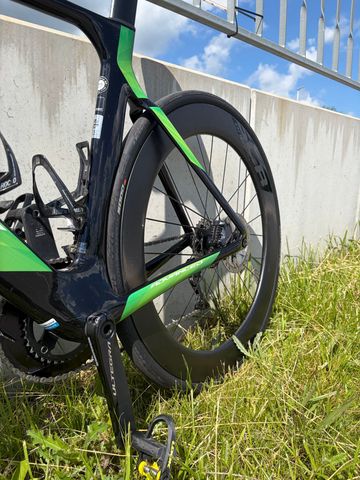 Tweedehands Giant Propel Advanced Pro Disc 2018 2018 Road & Gravel — afbeelding 6 van 7