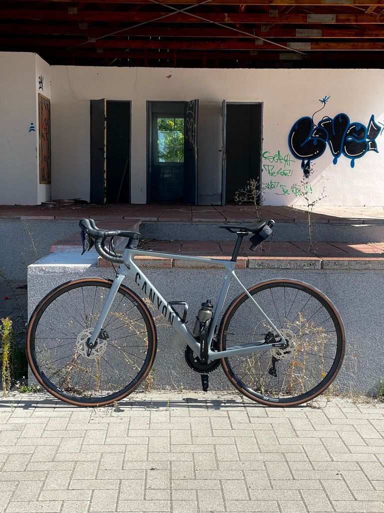 Brugt Canyon Ultimate CF SL 7 Disc 2022 2022 Road & Gravel — billede 5 af 9