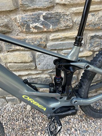 Tweedehands Orbea WILD H10 2025 2025 Mountainbike — afbeelding 4 van 20