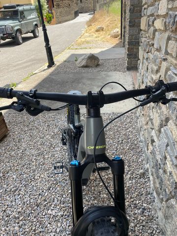 Tweedehands Orbea WILD H10 2025 2025 Mountainbike — afbeelding 19 van 20