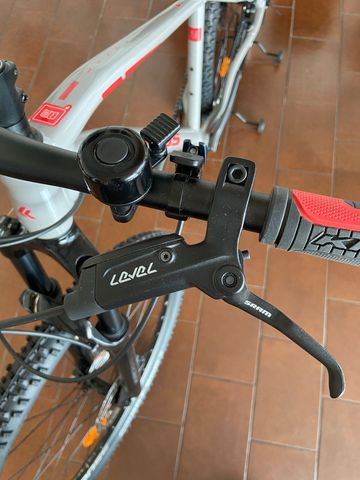 Used Kross Level Shimano Deore XT 2025 Mountainbike, Light Gray — image 6 of 8