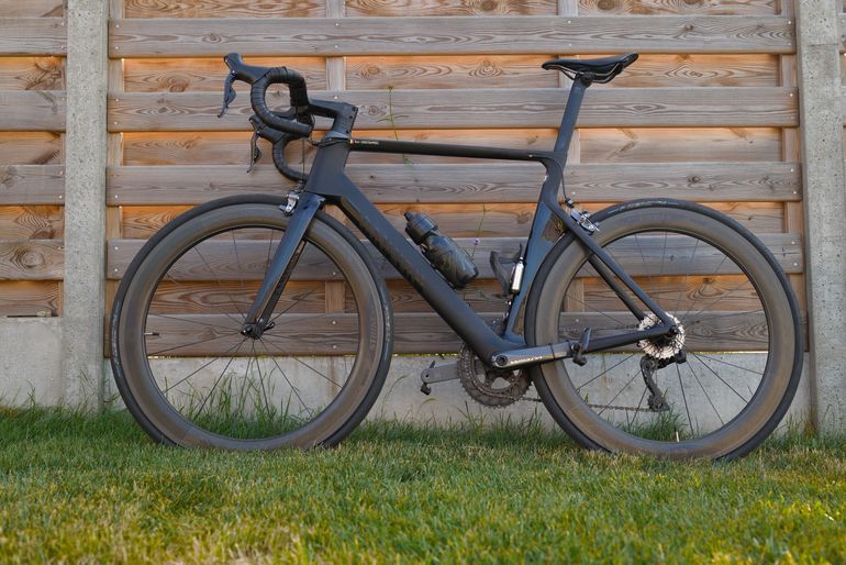 Brugt Canyon Aeroad CF SLX 8.0 2016 2016 Road & Gravel — billede 2 af 10