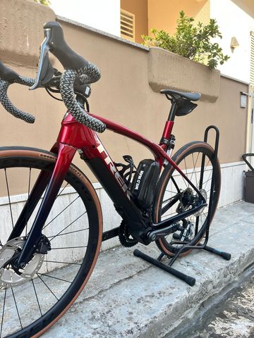 Tweedehands Trek Domane+ LT 7 2020 2020 Road & Gravel — afbeelding 2 van 10