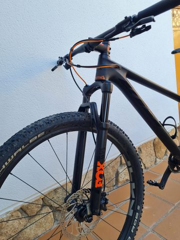 Gebrauchtes KTM Myroon Pro 2020 2020 Mountainbike, Schwarz, 29 — Bild 5 von 7