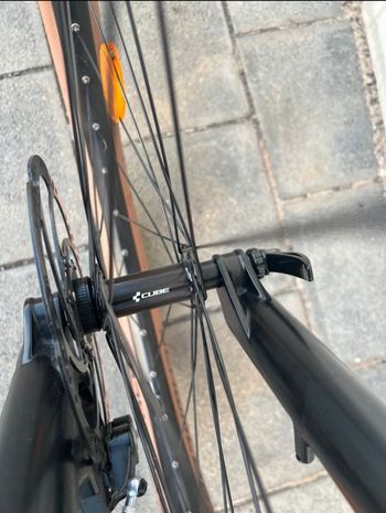 Gebrauchtes CUBE Stereo Shimano CUES 2024 Mountainbike, Grün — Bild 8 von 17
