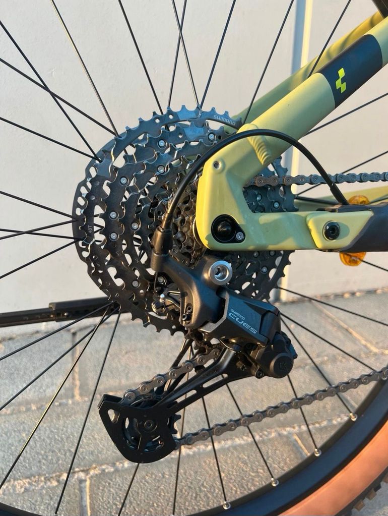 Gebrauchtes CUBE Stereo Shimano CUES 2024 Mountainbike, Grün — Bild 7 von 17