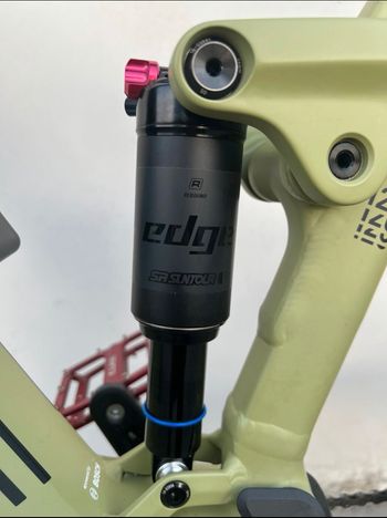 Gebrauchtes CUBE Stereo Shimano CUES 2024 Mountainbike, Grün — Bild 10 von 17