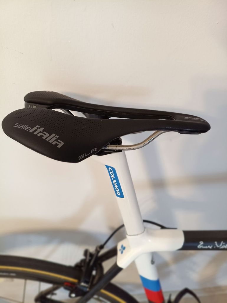 Used Colnago C64 Campagnolo Record 2018 Road & Gravel, Black — image 9 of 14