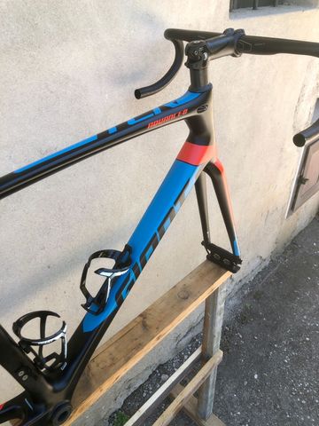 Used Giant TCR Advanced Pro 0 2017 Frameset 2017 Road & Gravel, Black — image 10 of 10