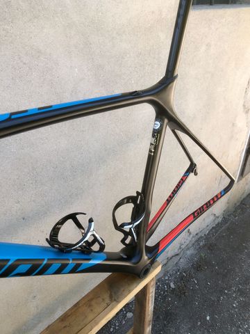 Used Giant TCR Advanced Pro 0 2017 Frameset 2017 Road & Gravel, Black — image 3 of 10