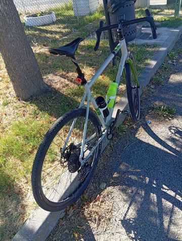 Used Wilier Jaroon 2023 2023 Road & Gravel, Light Gray — image 4 of 4