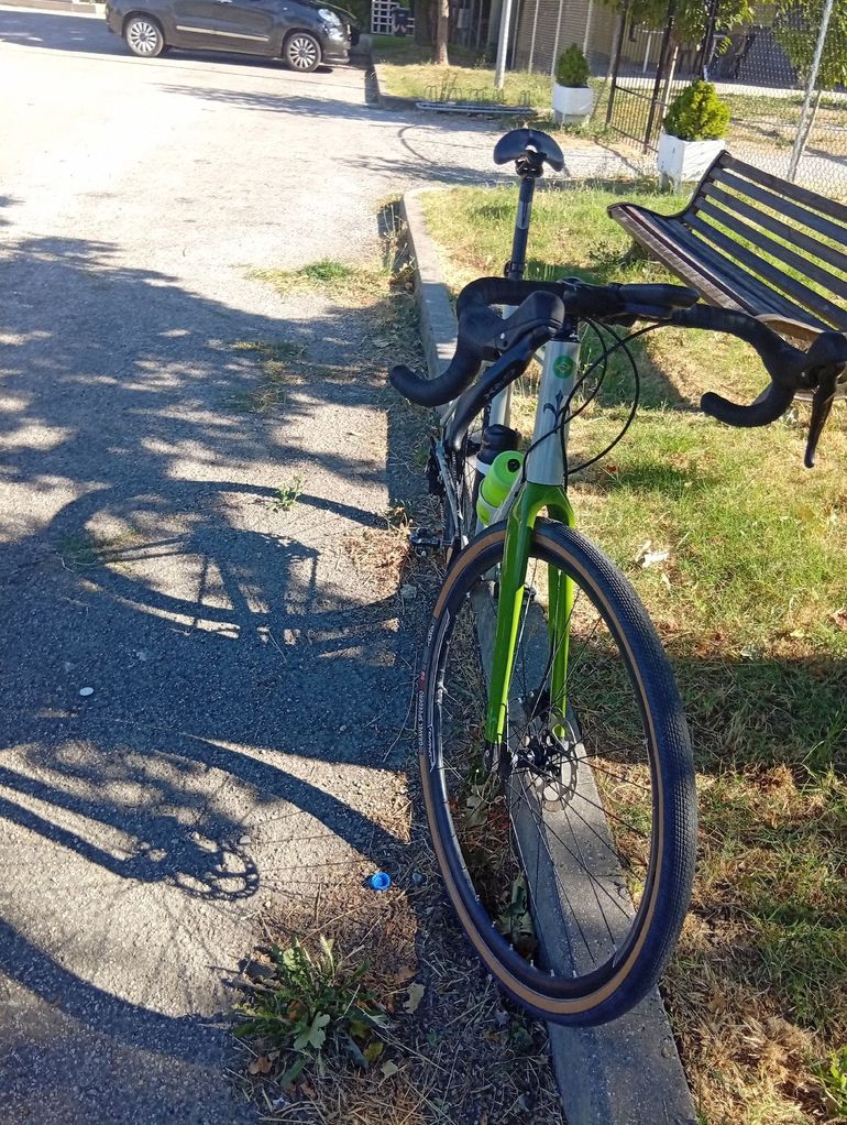 Używany Wilier Jaroon 2023 2023 Road & Gravel — zdjęcie 2 z 4