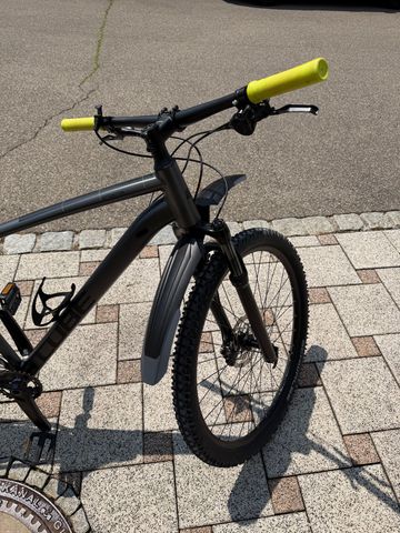 Used CUBE ATTENTION, SL 2022 2022 Mountainbike, Black, 27.5, 29 — image 6 of 14