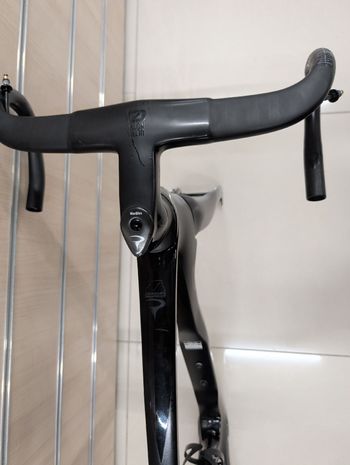 Brugt Pinarello Dogma F Disc 2023 Frameset 2023 Road & Gravel — billede 8 af 8