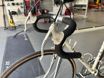 Used Olmo 1980 Road & Gravel, White — image 9 of 19