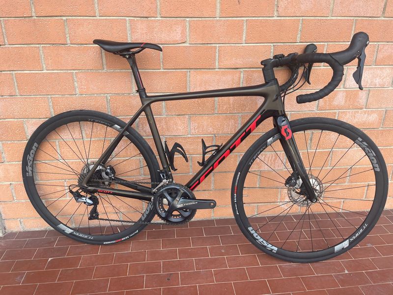 Brugt Scott Addict RC 20 disc 2019 2019 Road & Gravel