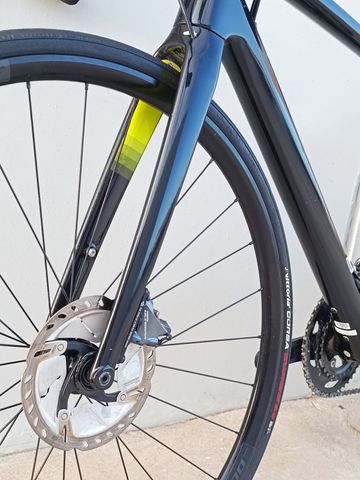 Cannondale Synapse Carbon 2 RL 2022 2022 Road & Gravel d'occasion — image 2 sur 9