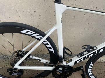 Używany Giant Propel Advanced 1 2025 2025 Road & Gravel — zdjęcie 3 z 7