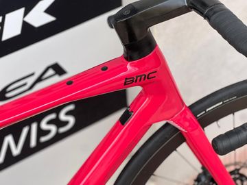 BMC Roadmachine 01 ONE P2P 2022 2022 Road & Gravel d'occasion — image 17 sur 24