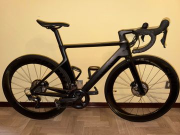 Gebrauchtes Canyon Aeroad CF SL Disc 8.0 2020 2020 Road & Gravel, Schwarz — Bild 1 von 7