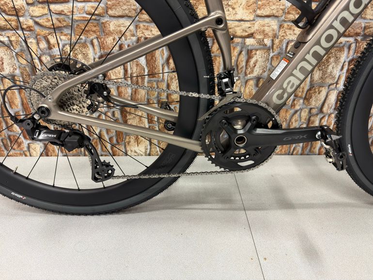 Brugt Cannondale Topstone Carbon 3 2025 2025 Road & Gravel — billede 2 af 9
