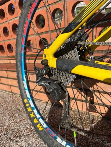 Used Commencal META HT Shimano Deore XT 2017 Mountainbike, Black — image 4 of 6
