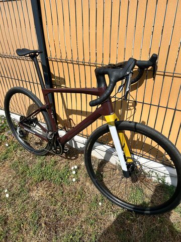 Used BMC URS 01 THREE 2023 2023 Road & Gravel