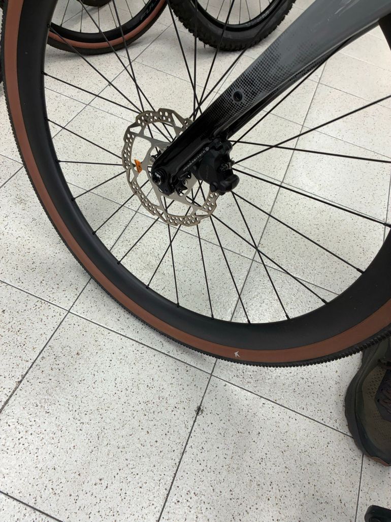 Used Sensa Giulia Shimano GRX 2026 Road & Gravel, Light Gray — image 11 of 14
