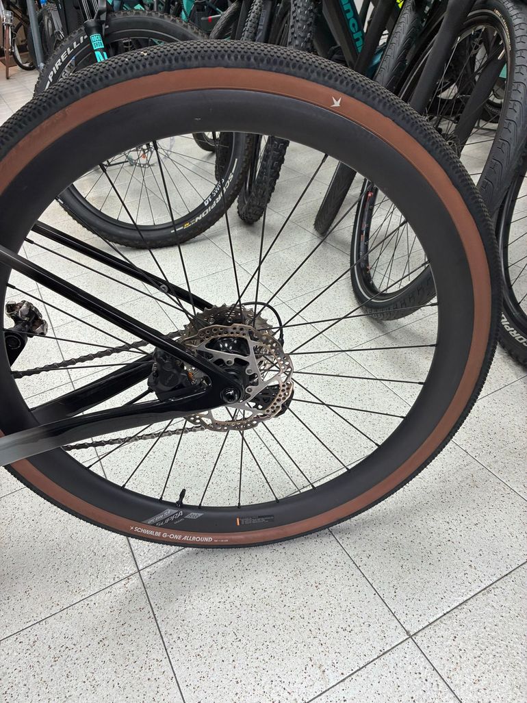 Used Sensa Giulia Shimano GRX 2026 Road & Gravel, Light Gray — image 8 of 14