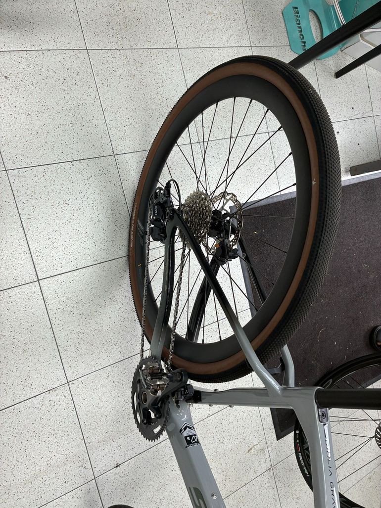 Used Sensa Giulia Shimano GRX 2026 Road & Gravel, Light Gray — image 13 of 14